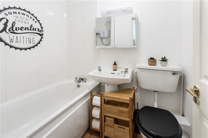 8 Wicklow Court, South Great Georges Street, Dublin 2