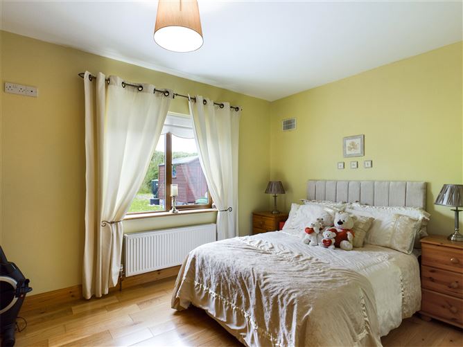 Slievenamon, Bansha, Kilkee, Co. Clare