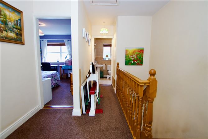 6 The Barony, Elphin Street, Strokestown, Co. Roscommon