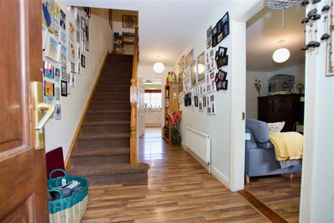 6 The Barony, Elphin Street, Strokestown, Co. Roscommon