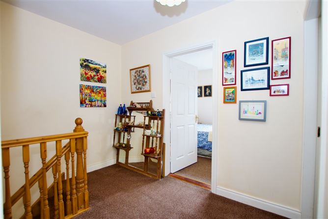 6 The Barony, Elphin Street, Strokestown, Co. Roscommon