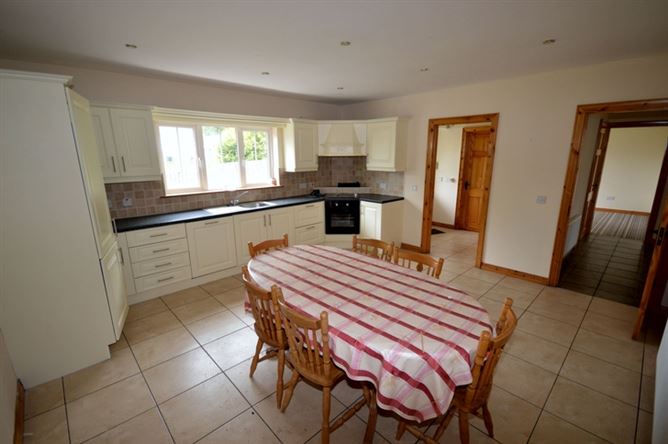 12A The Waterfront, Glebe, Killybegs, Co. Donegal 