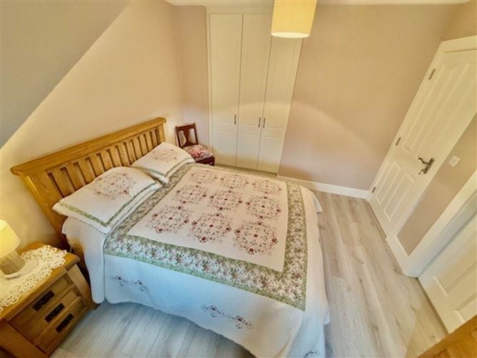 72 The Willows, Athenry, County Galway