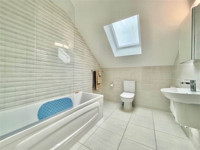72 The Willows, Athenry, County Galway
