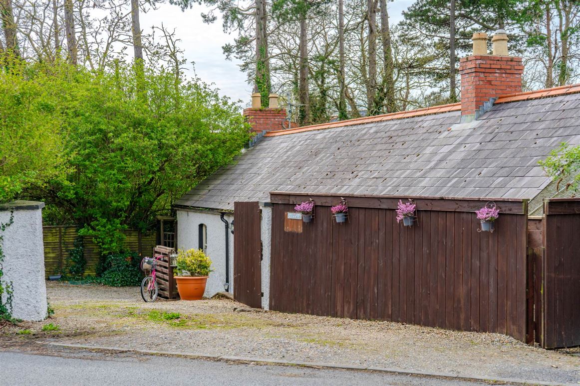 The Cottage, Carpenterstown Road, Castleknock, Dublin 15