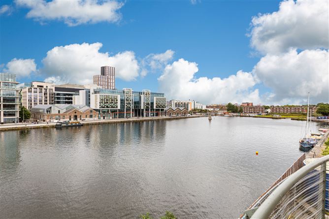 Photo 9 of 11 — 224 The Waterside, Block G, Charlotte Quay, Dublin 4