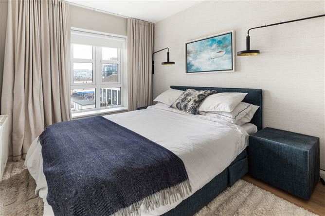 Photo 5 of 11 — 224 The Waterside, Block G, Charlotte Quay, Dublin 4