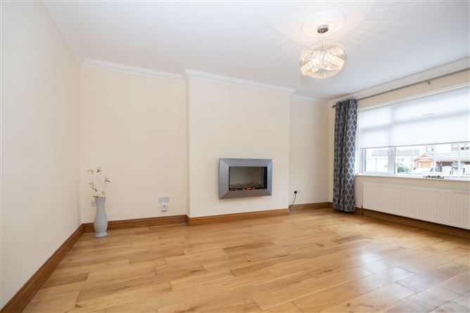 Photo 3 of 28 — 4 Tamarisk Park, Kilnamanagh,   Dublin 24