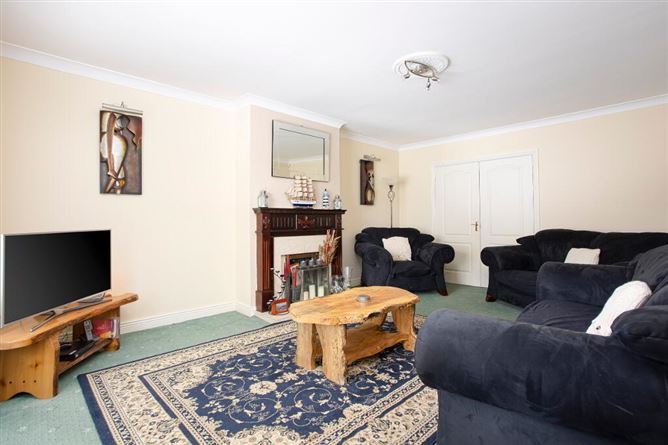 13 Weston Avenue, Lucan, Dublin