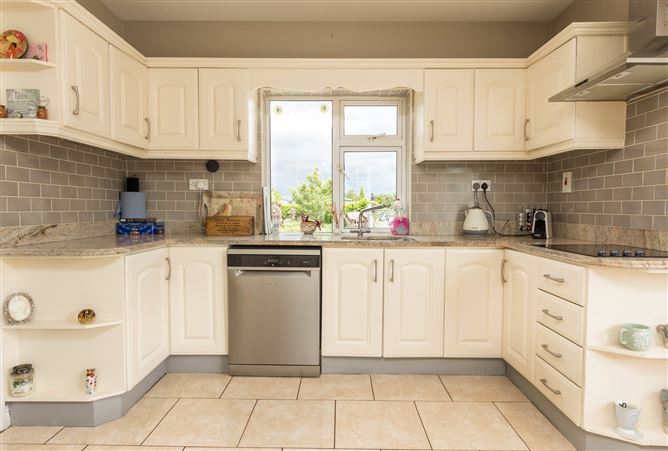 Moher,Lanesboro,Co. Roscommon,N39 RK35