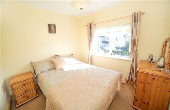 86 Cairn Woods, Mallow, Co. Cork.