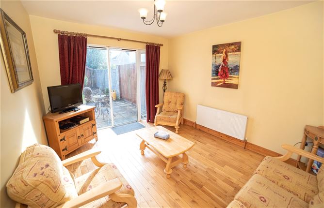 86 Cairn Woods, Mallow, Co. Cork.