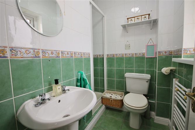 1 Elm Dene, Lucan, Co. Dublin