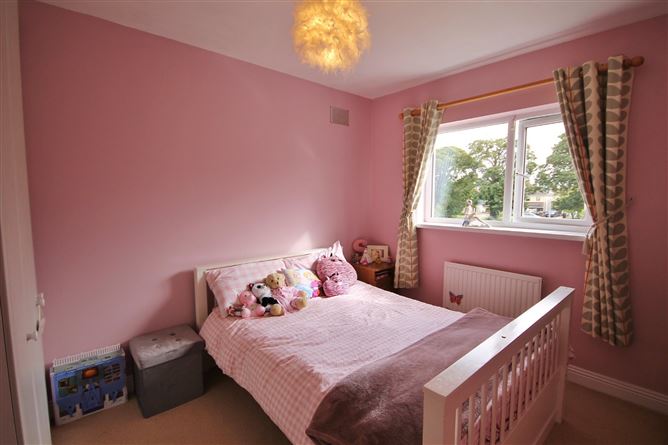 1 Elm Dene, Lucan, Co. Dublin