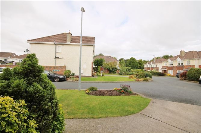1 Elm Dene, Lucan, Co. Dublin