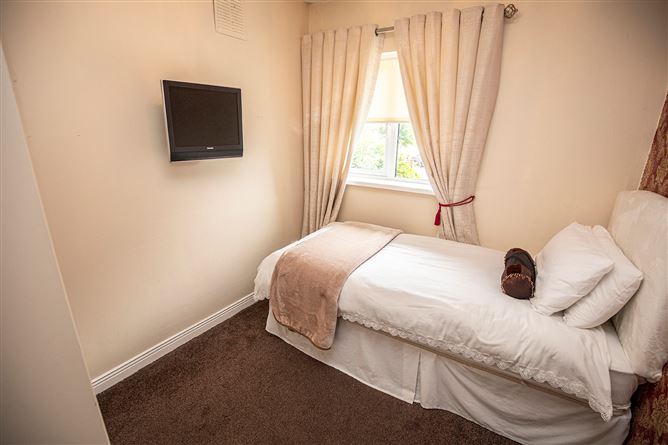186 Charlemont, Drumcondra, Dublin 9
