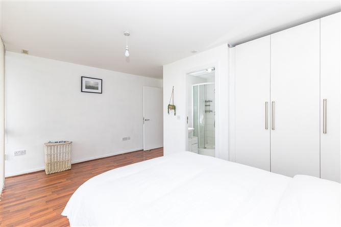 19 The Linnbhla, , Ballymun, Dublin 11