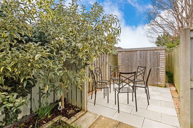 1 Beechwood Court, Stillorgan, Co. Dublin