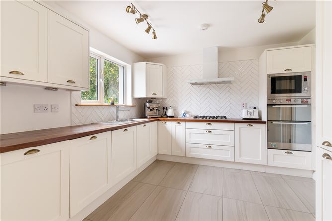 45 Cabinteely Avenue, Cabinteely, Dublin 18