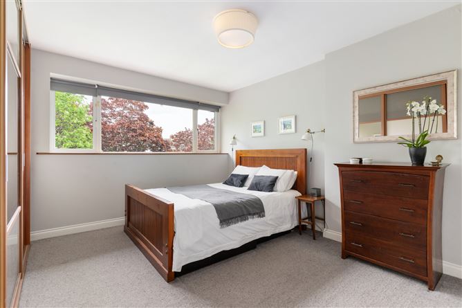 45 Cabinteely Avenue, Cabinteely, Dublin 18