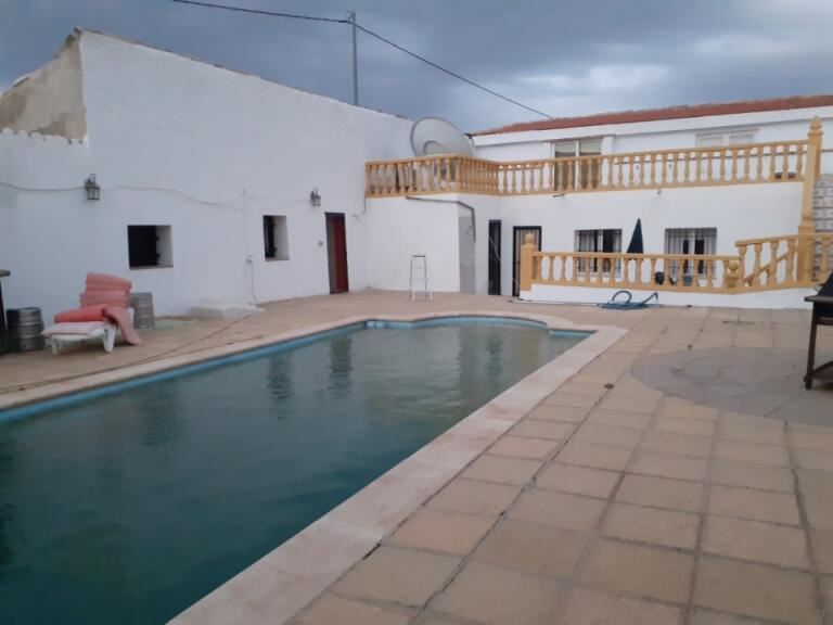 Private, Ubeda