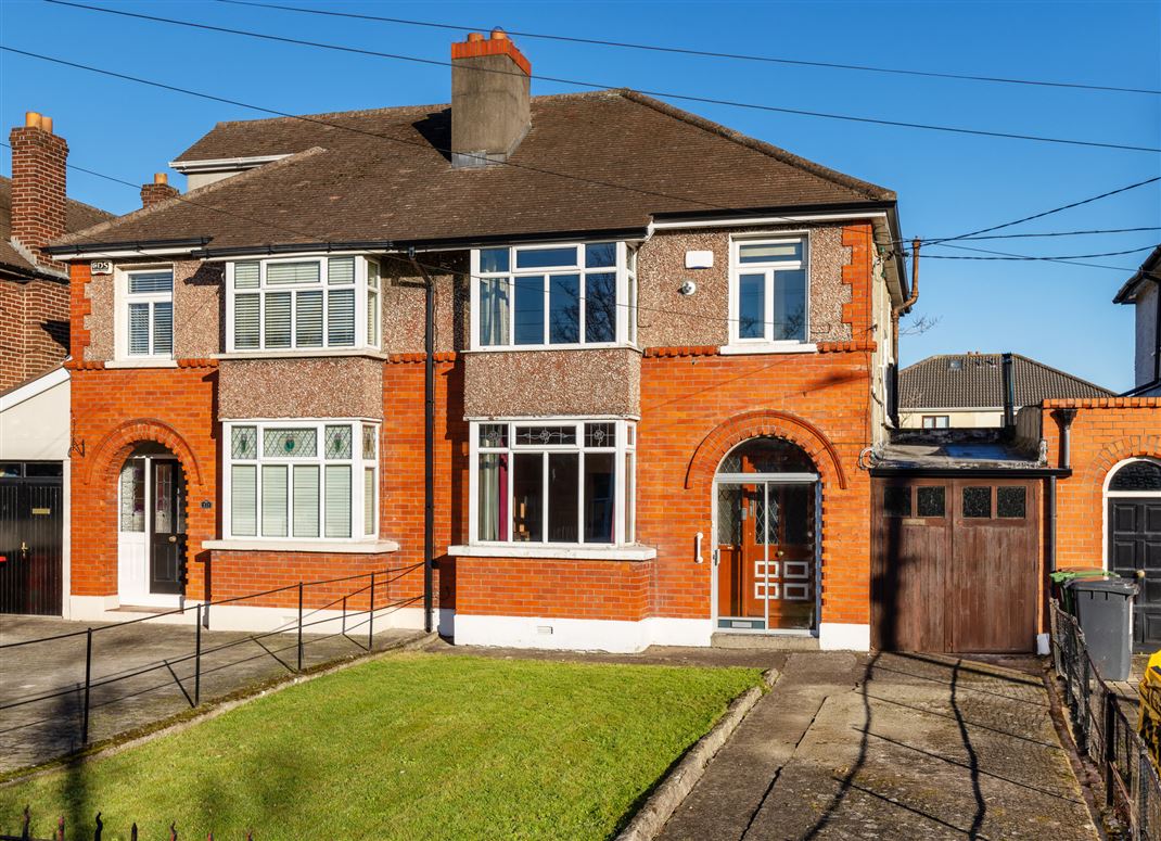 310 Collins Avenue, Whitehall, Dublin 9