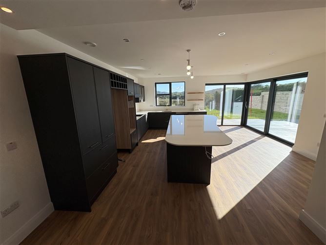 2 Cois Abhann, Coolcower, Macroom, Cork