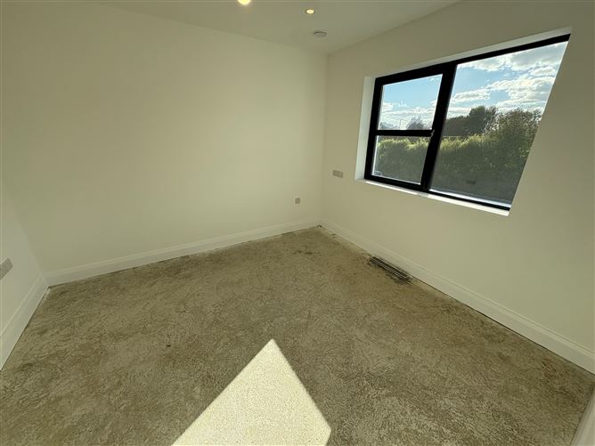 2 Cois Abhann, Coolcower, Macroom, Cork