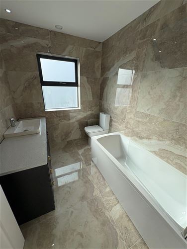 2 Cois Abhann, Coolcower, Macroom, Cork