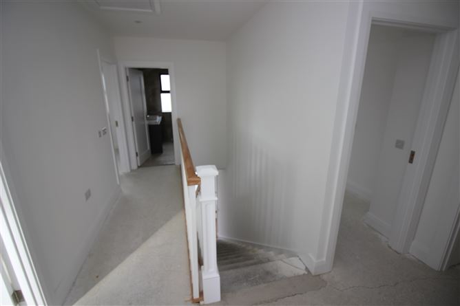 2 Cois Abhann, Coolcower, Macroom, Cork