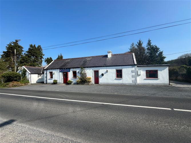 An Sionnach Rua, Bonnifinglas, Attymass, Ballina, Co. Mayo