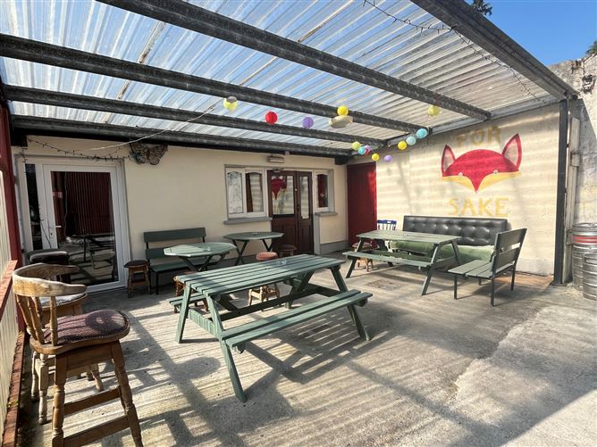 An Sionnach Rua, Bonnifinglas, Attymass, Ballina, Co. Mayo