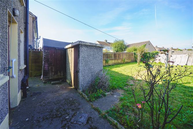 16 Clifden Road, Ballyfermot,   Dublin 10