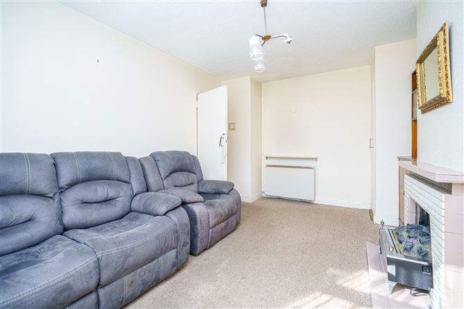 16 Clifden Road, Ballyfermot,   Dublin 10