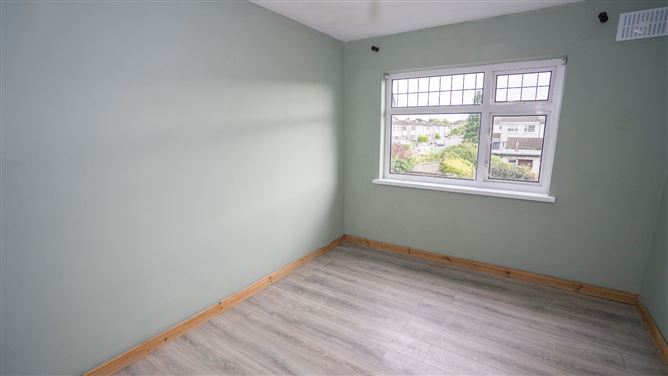 33 Ashbrook, Dundalk, Co. Louth