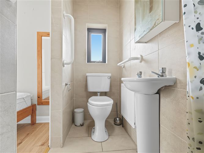 7 Murrough Drive, Renmore, Galway City