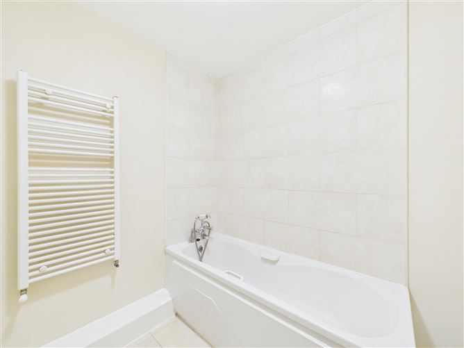Photo 25 of 33 — Apartment 45 The Gallery, Donabate, County Dublin