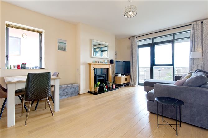 Apartment, 57 Block C, East Courtyard, Tullyvale, Dublin 18