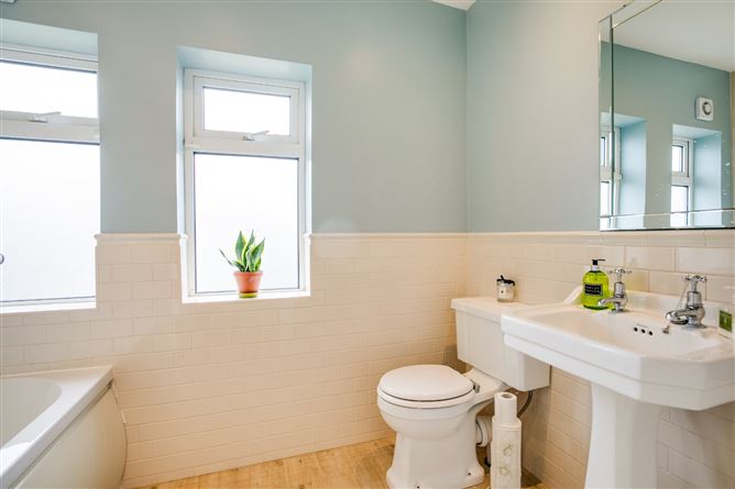 70 Landscape Park, Churchtown, Dublin 14