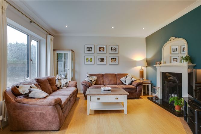 70 Landscape Park, Churchtown, Dublin 14