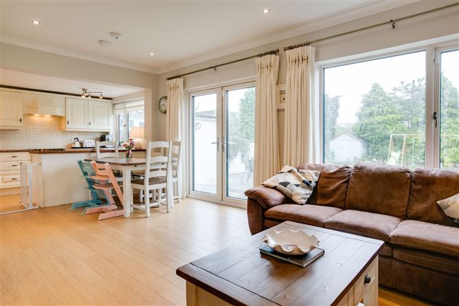 70 Landscape Park, Churchtown, Dublin 14
