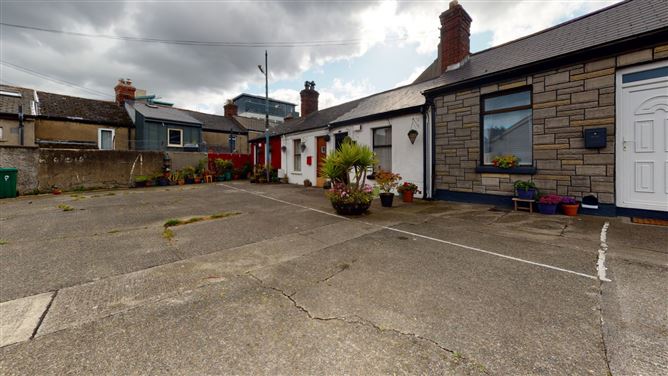 11 Meath Square, The Liberties, Dublin 8