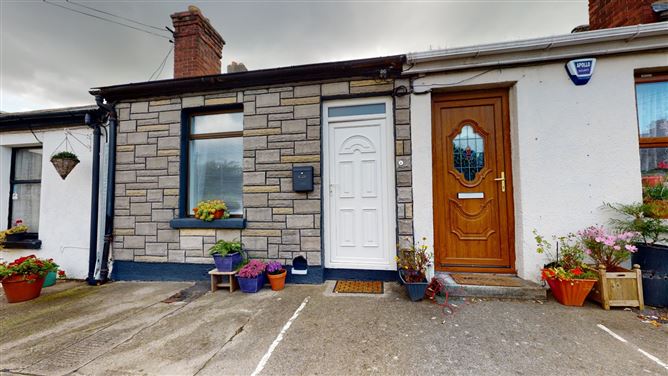 11 Meath Square, The Liberties, Dublin 8