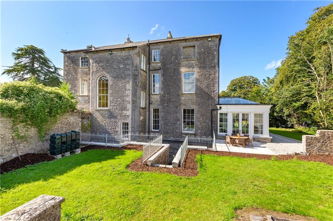 Ballindoolin House On C.238acres, Carbury, Co. Kildare