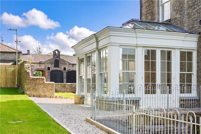 Ballindoolin House On C.238acres, Carbury, Co. Kildare