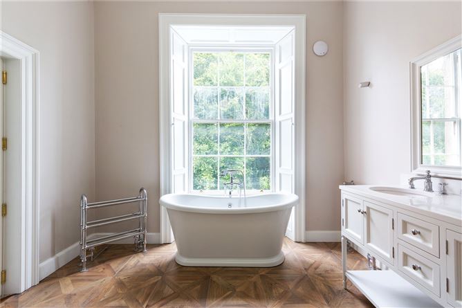 Ballindoolin House On C.238acres, Carbury, Co. Kildare