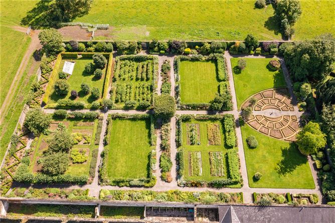 Ballindoolin House On C.238acres, Carbury, Co. Kildare