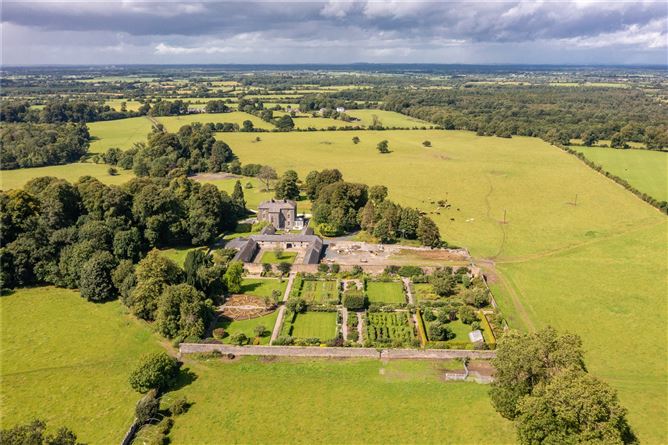 Ballindoolin House On C.238acres, Carbury, Co. Kildare