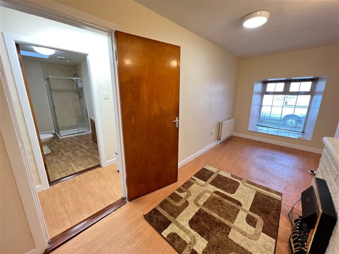1 Mountain Road, Cahir, Co. Tipperary