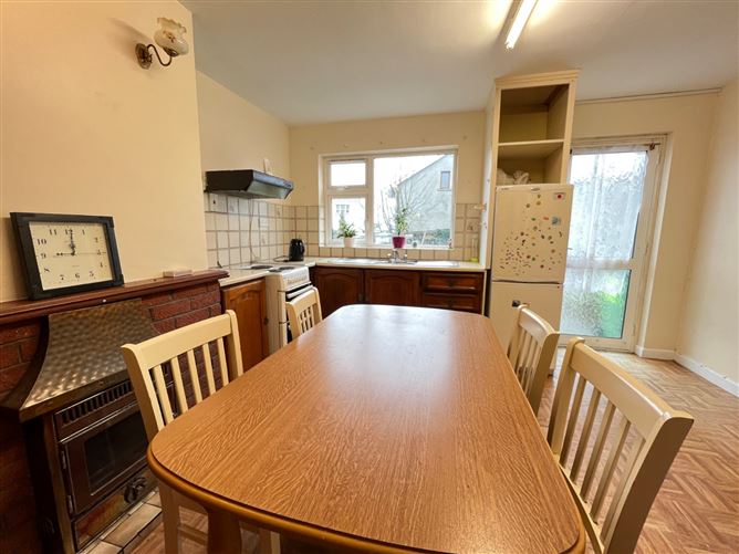 1 Mountain Road, Cahir, Co. Tipperary